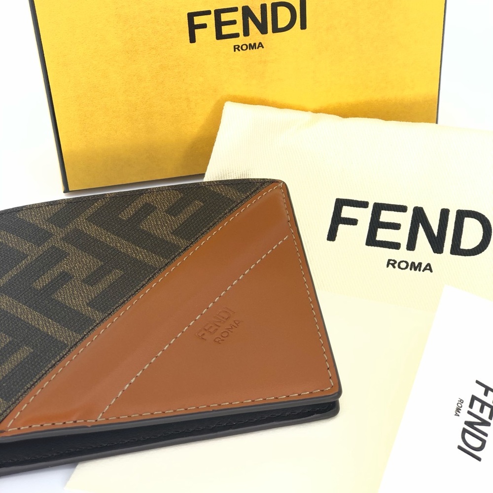 ❌SOLD❌FENDI FF Motif Leather Bifold Wallet